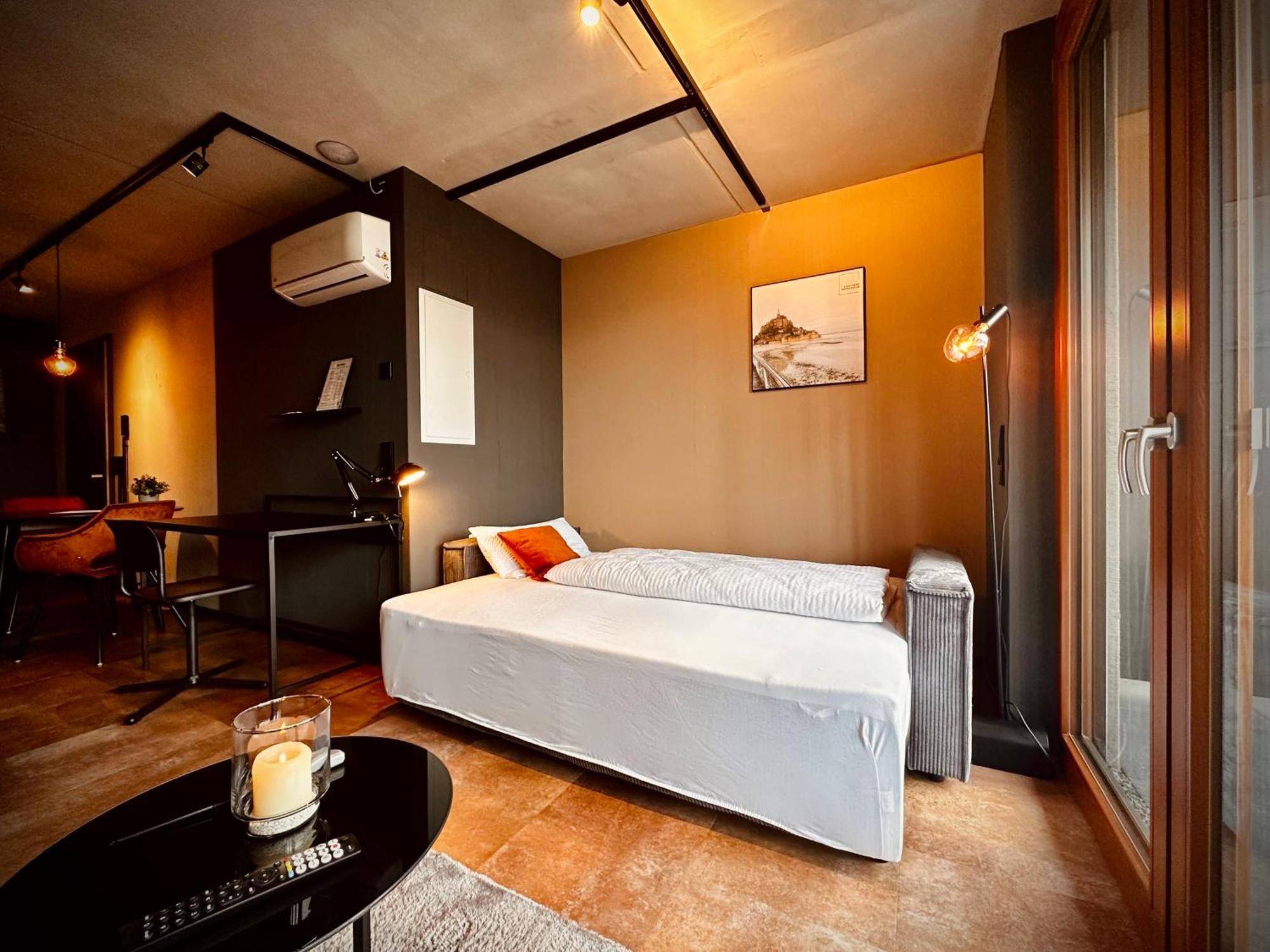 Stadthaus Neckarsulm Serviced Apartments - Stadthaus Heiner Экстерьер фото