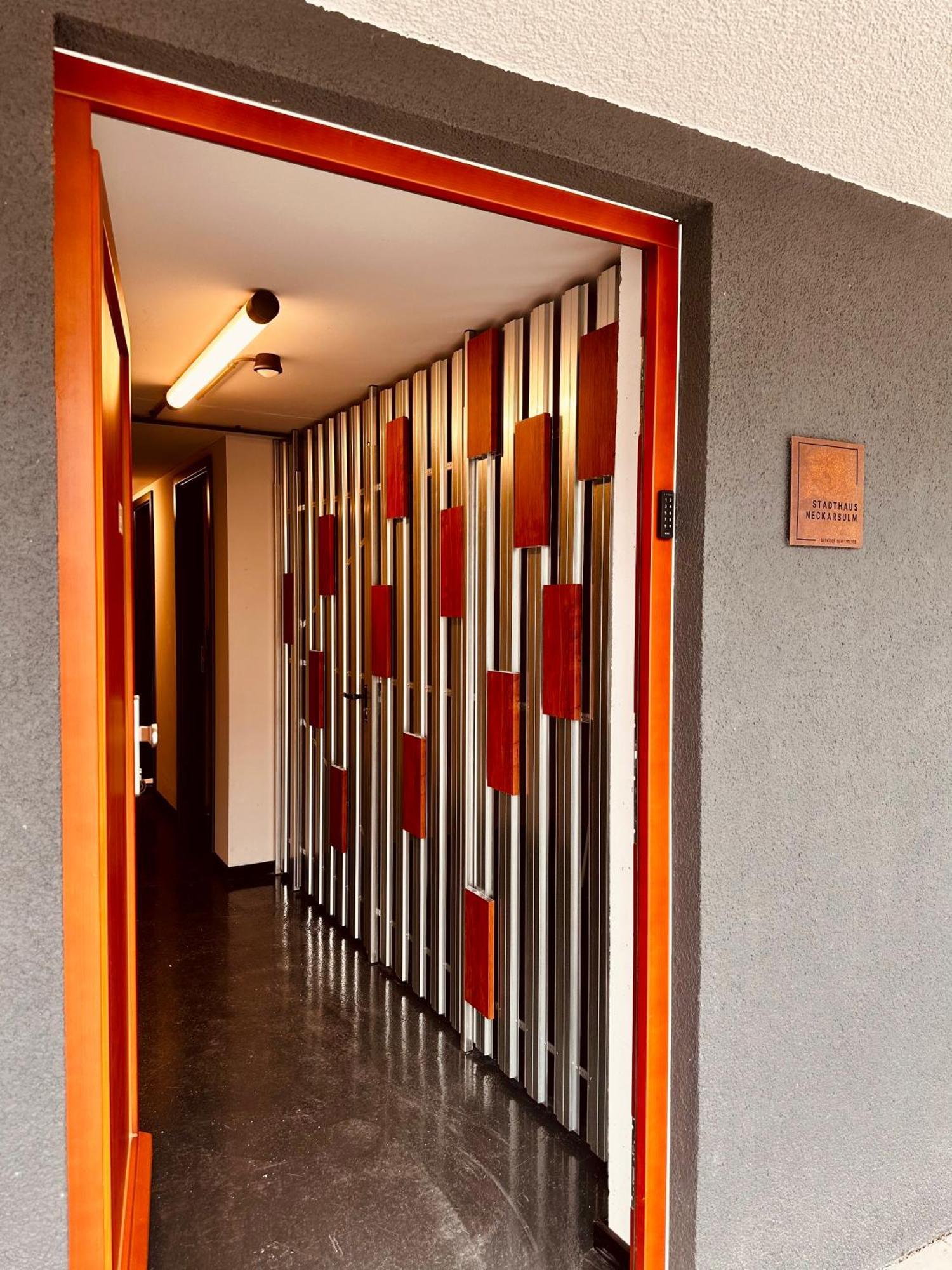 Stadthaus Neckarsulm Serviced Apartments - Stadthaus Heiner Экстерьер фото
